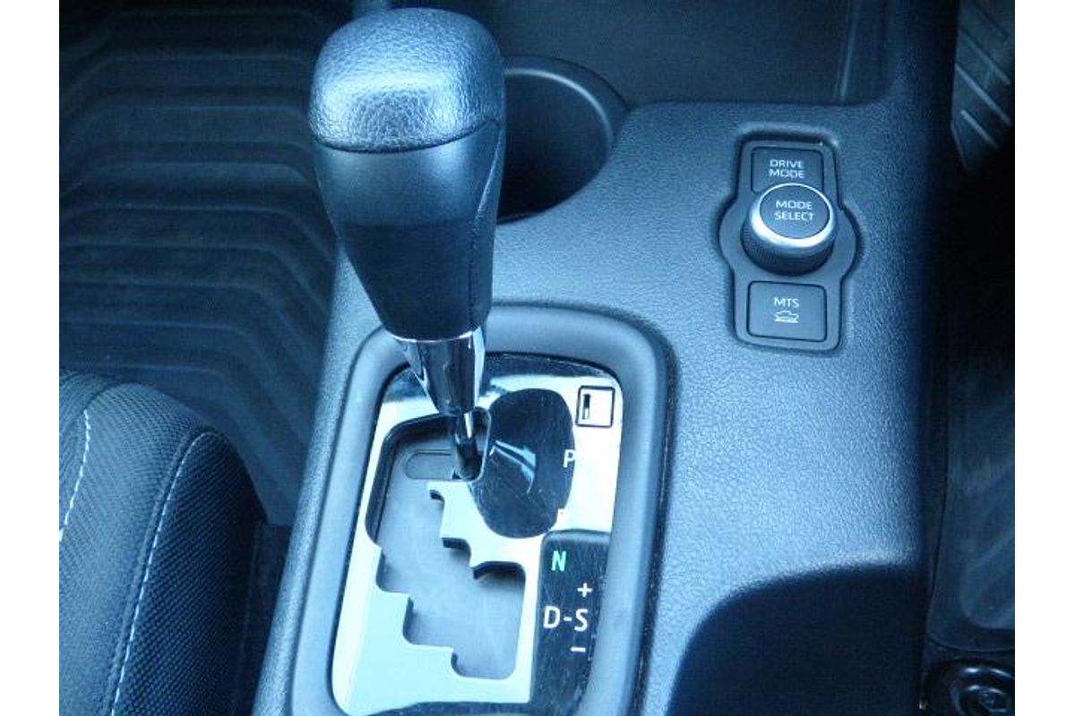 2024 Toyota Hilux SR 48V GUN126R 4X4