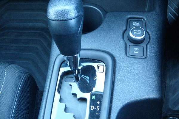 2024 Toyota Hilux SR 48V GUN126R 4X4