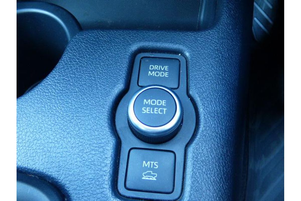 2024 Toyota Hilux SR 48V GUN126R 4X4