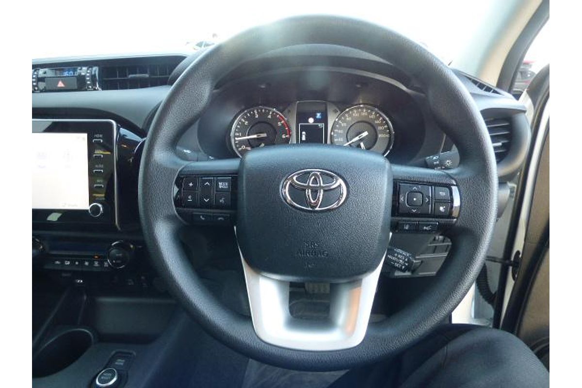 2024 Toyota Hilux SR 48V GUN126R 4X4
