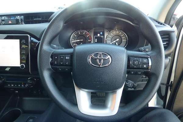 2024 Toyota Hilux SR 48V GUN126R 4X4