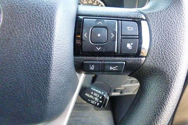 2024 Toyota Hilux SR 48V GUN126R 4X4