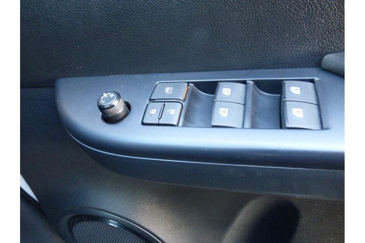 2024 Toyota Hilux SR 48V GUN126R 4X4
