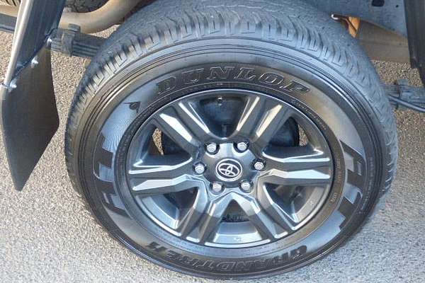 2024 Toyota Hilux SR 48V GUN126R 4X4