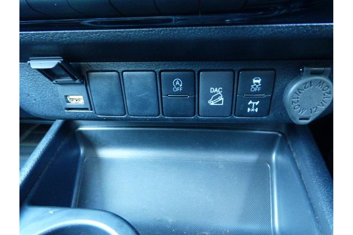 2024 Toyota Hilux SR 48V GUN126R 4X4
