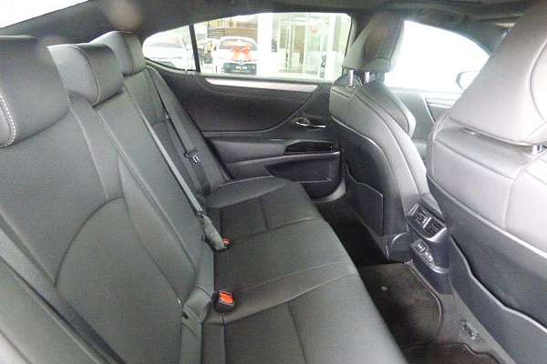 2023 Lexus ES ES250 F Sport AXZA10R