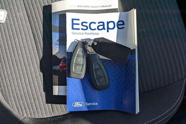 2023 Ford Escape ZH