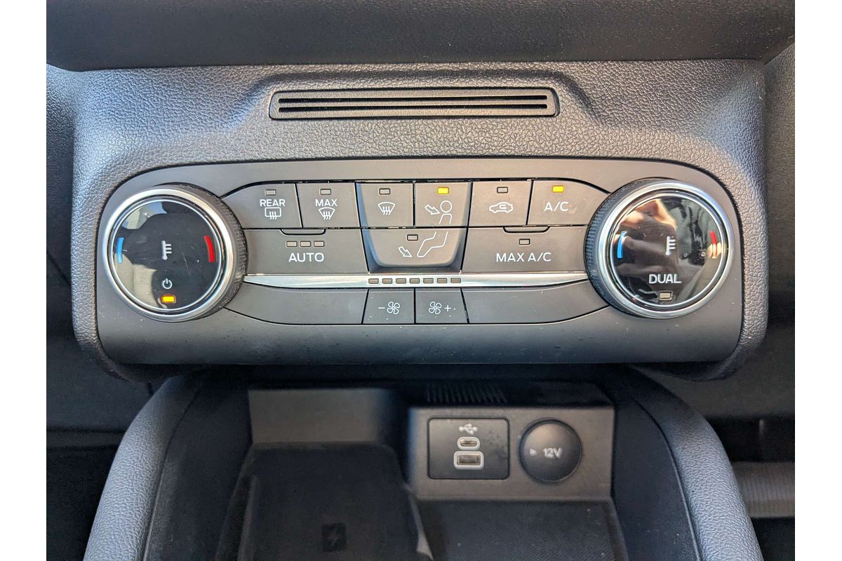 2023 Ford Escape ZH