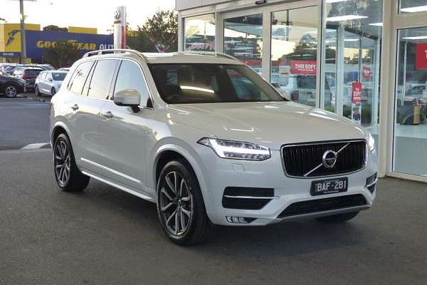 2018 Volvo XC90 D5 Momentum