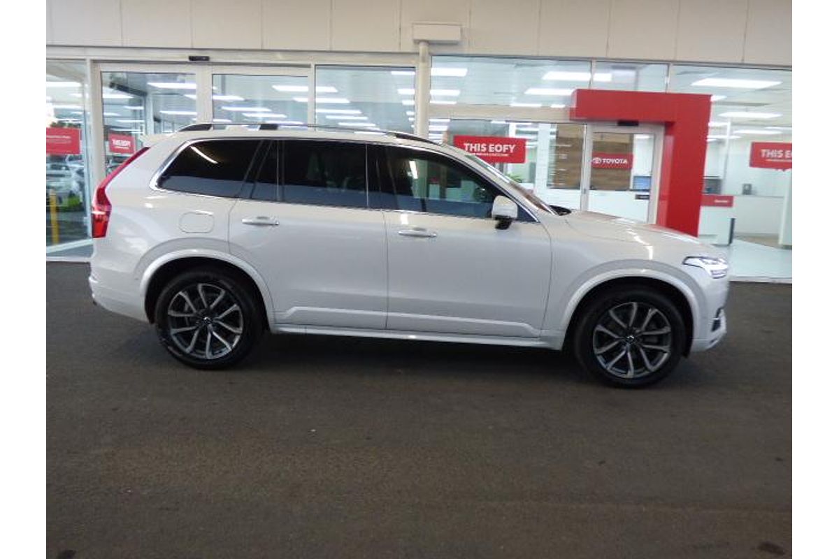 2018 Volvo XC90 D5 Momentum