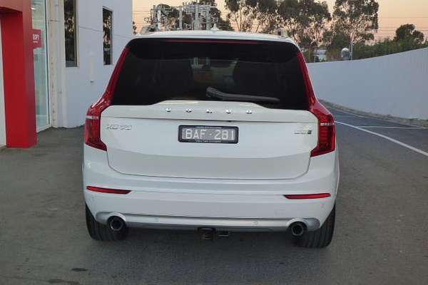 2018 Volvo XC90 D5 Momentum
