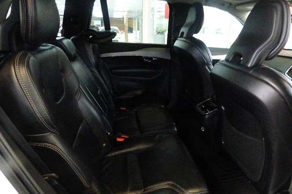 2018 Volvo XC90 D5 Momentum