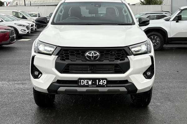 2024 Toyota Hilux SR5 48V GUN126R 4X4