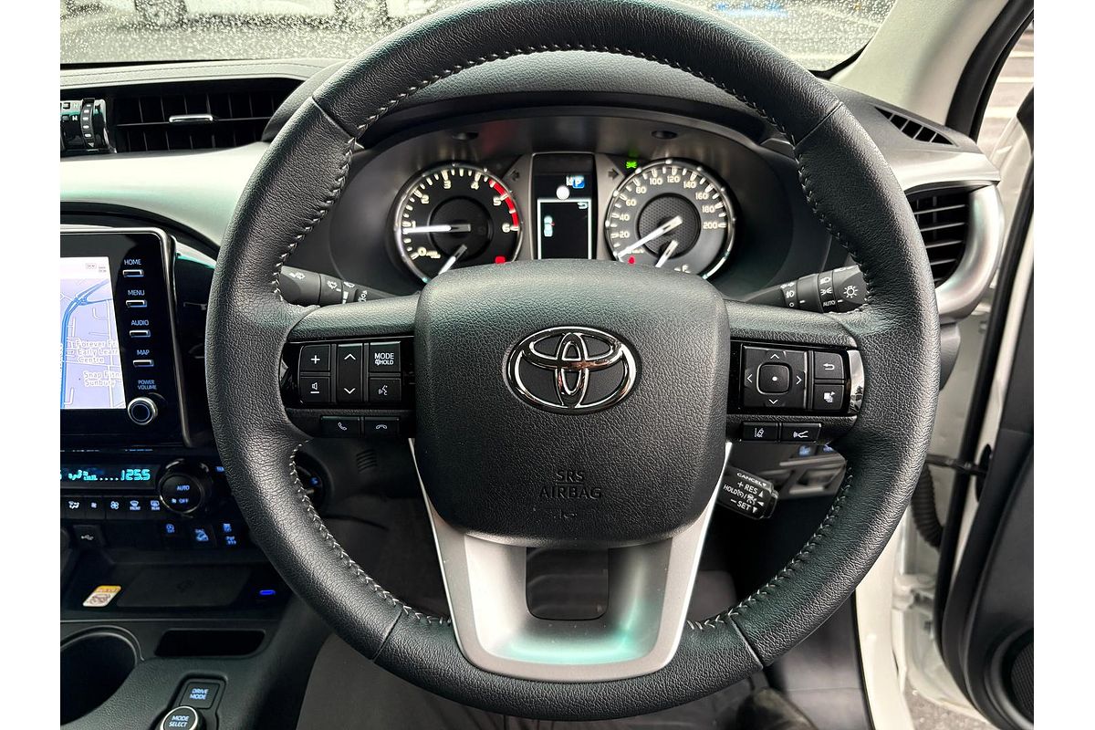 2024 Toyota Hilux SR5 48V GUN126R 4X4