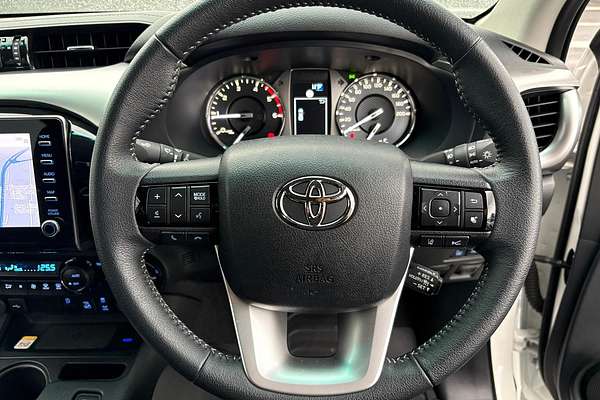 2024 Toyota Hilux SR5 48V GUN126R 4X4