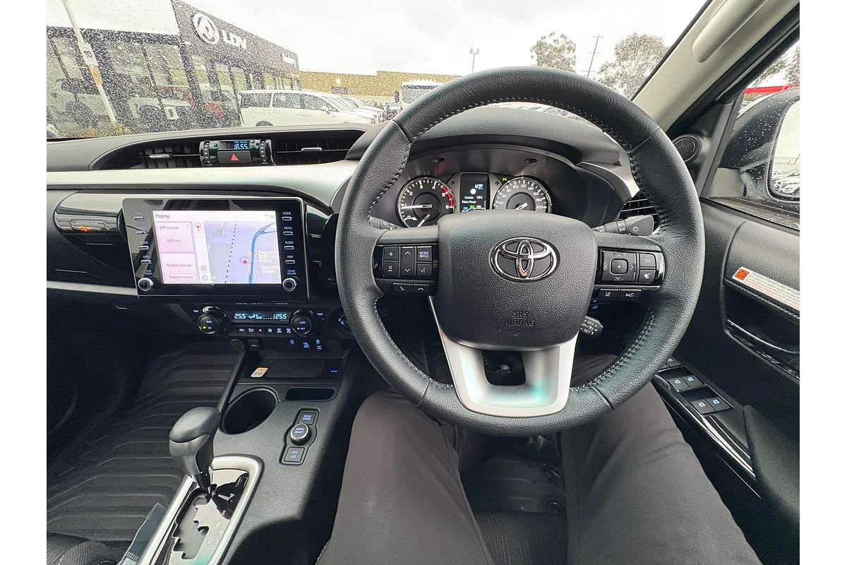 2024 Toyota Hilux SR5 48V GUN126R 4X4