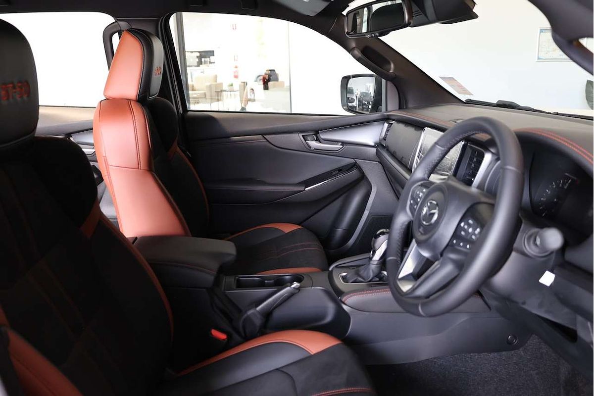 2025 Mazda BT-50 SP TF 4X4