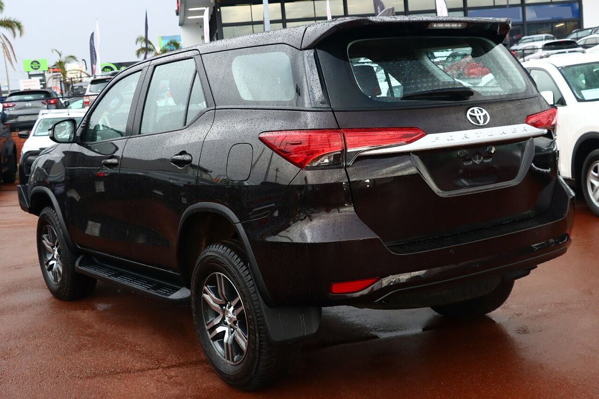 2020 Toyota Fortuner GX GUN156R