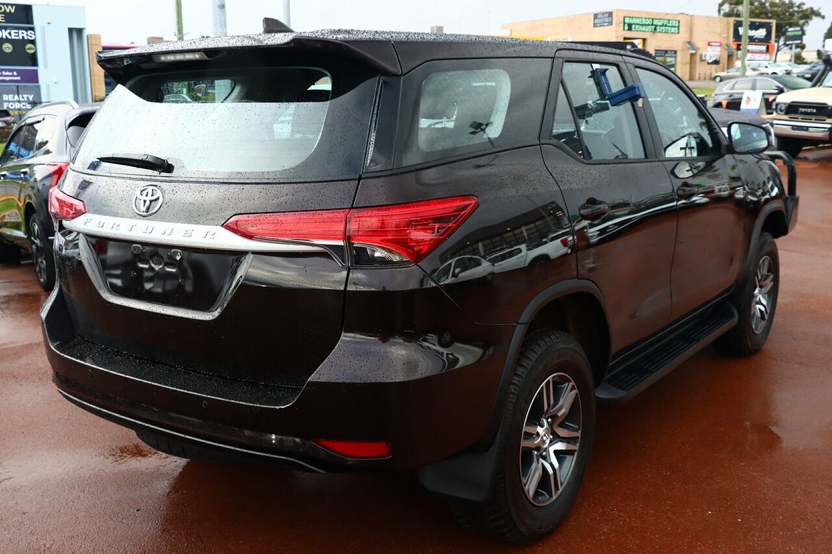 2020 Toyota Fortuner GX GUN156R