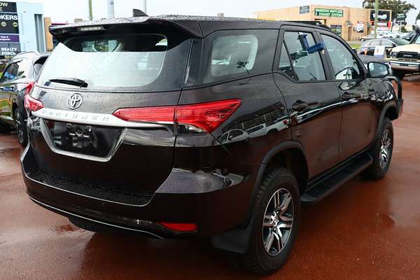 2020 Toyota Fortuner GX GUN156R