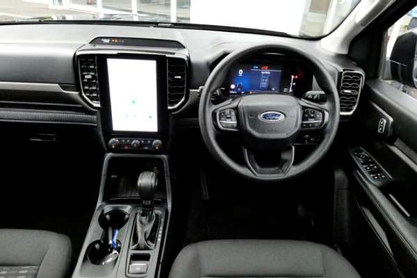 2024 Ford Everest Ambiente 2.0L