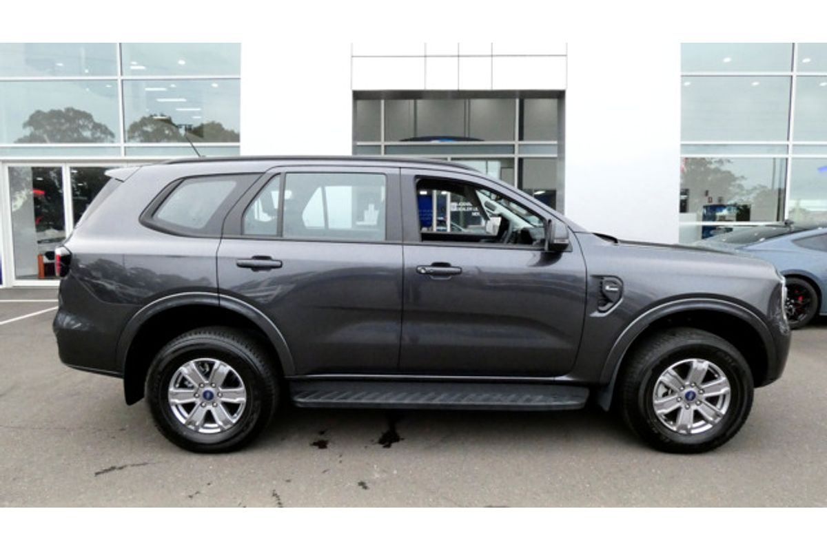 2024 Ford Everest Ambiente 2.0L