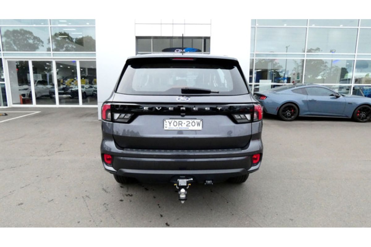 2024 Ford Everest Ambiente 2.0L