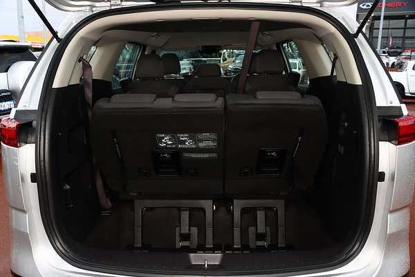 2023 Kia Carnival S KA4