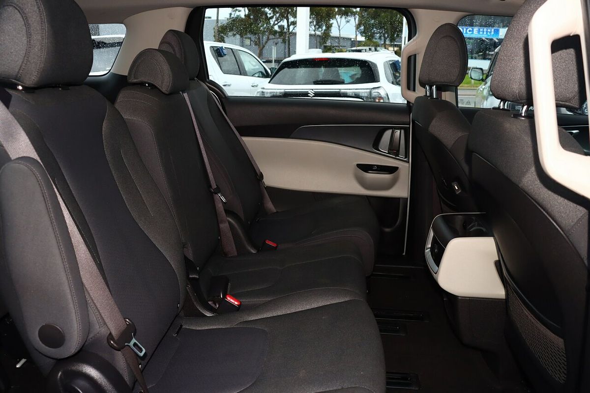 2023 Kia Carnival S KA4