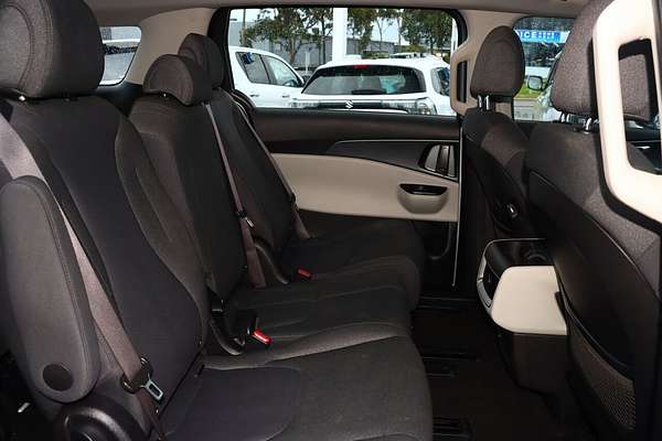2023 Kia Carnival S KA4