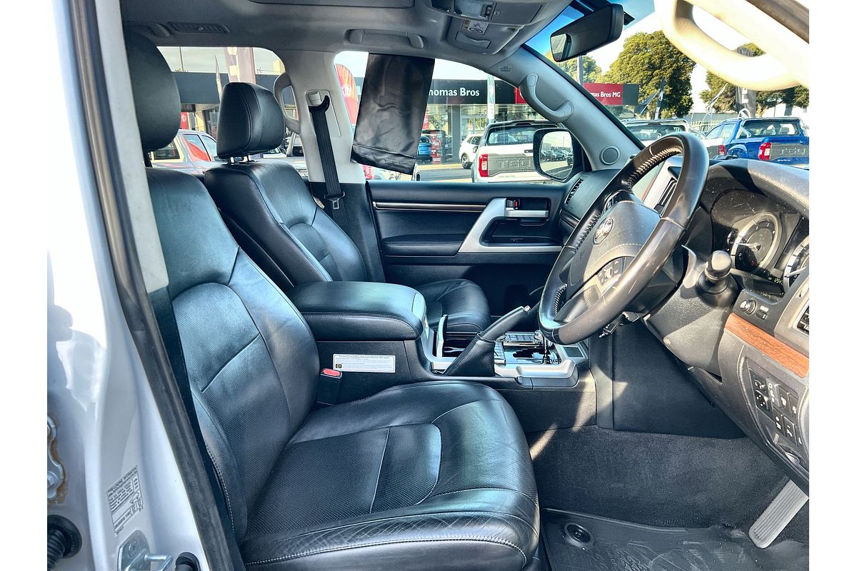 2020 Toyota Landcruiser VX VDJ200R