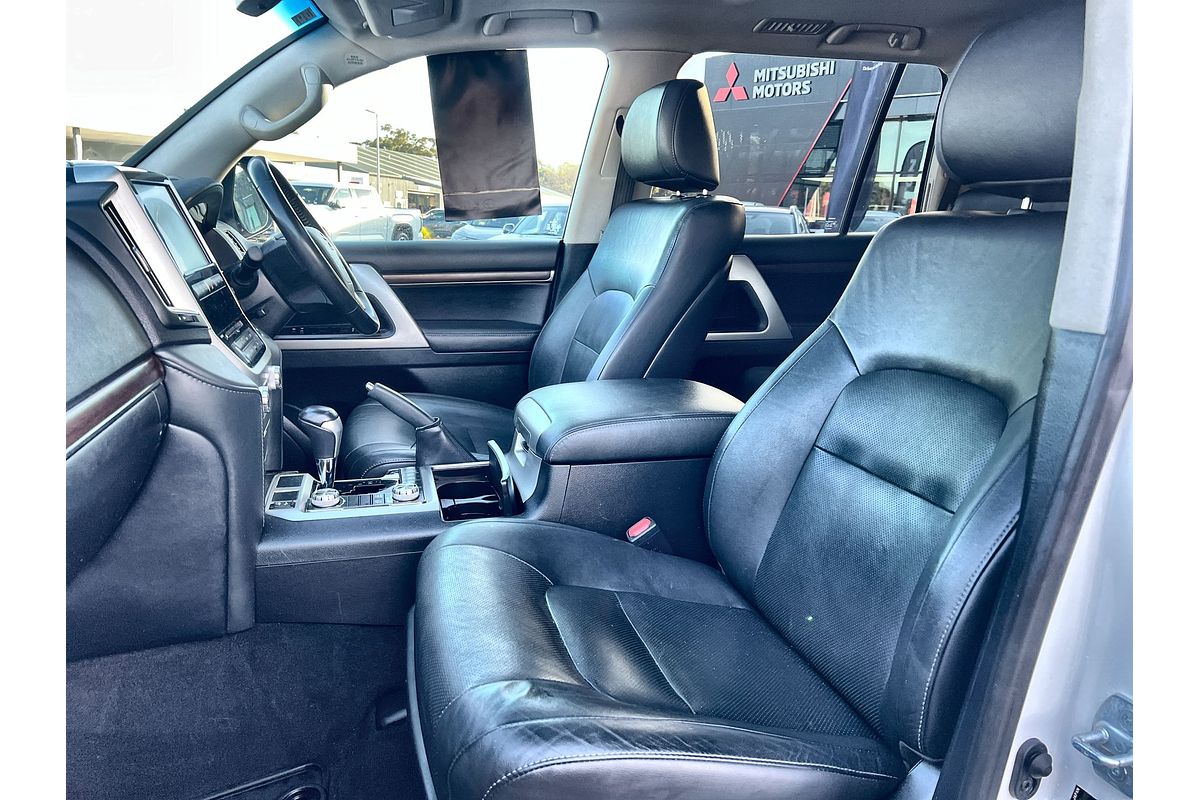 2020 Toyota Landcruiser VX VDJ200R