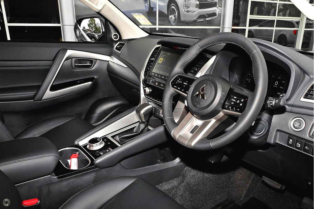 2024 Mitsubishi Pajero Sport Exceed QG