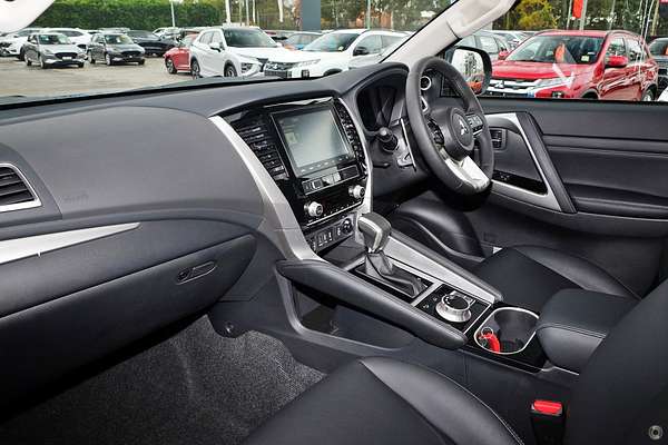2024 Mitsubishi Pajero Sport Exceed QG