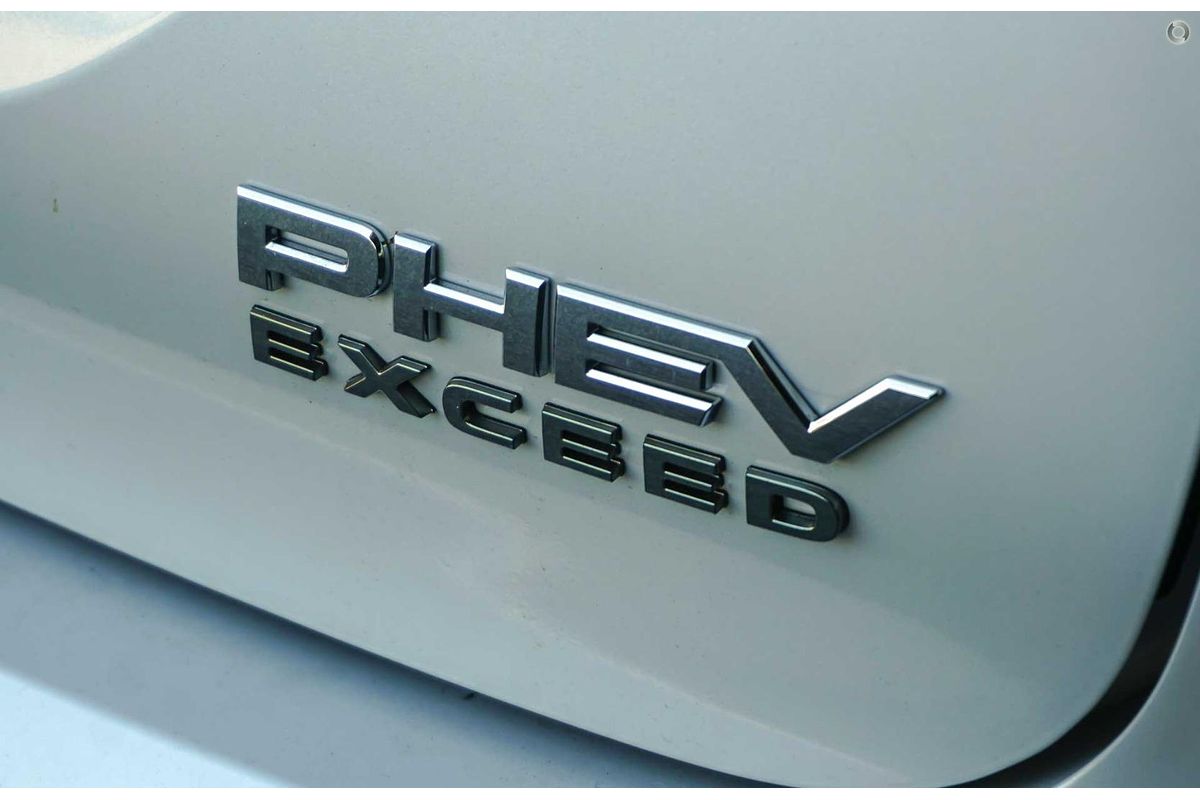 2025 Mitsubishi Outlander PHEV Exceed Tourer ZM