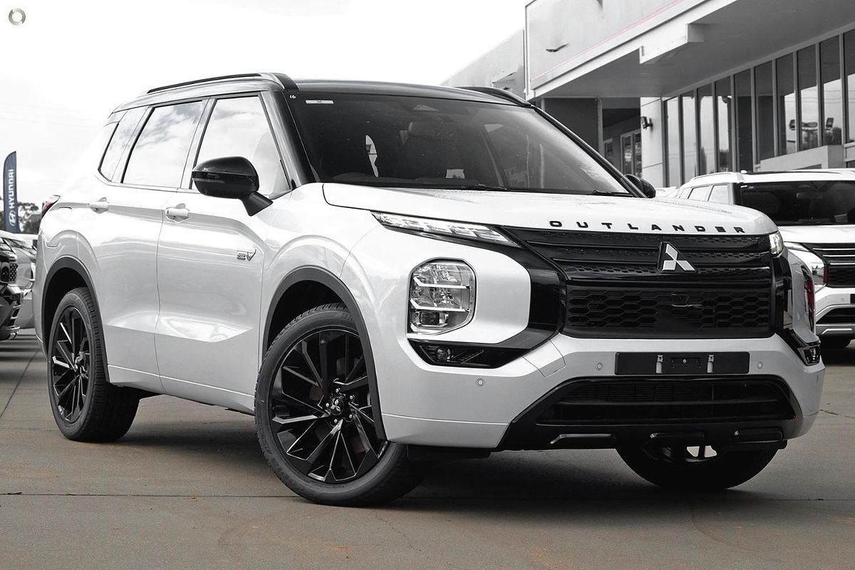 2025 Mitsubishi Outlander PHEV GSR ZM