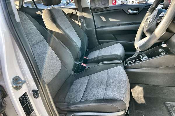 2021 Kia Stonic S YB