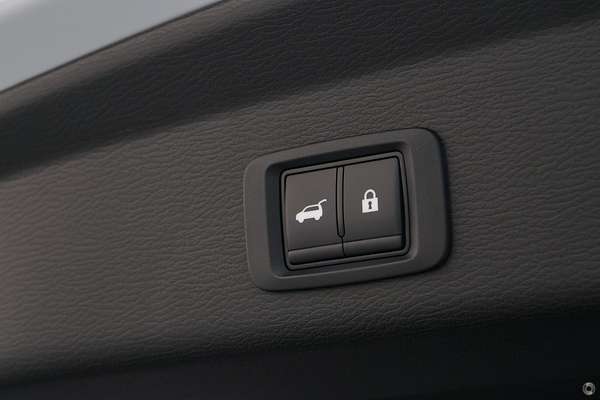 2025 Mitsubishi Outlander Exceed ZM