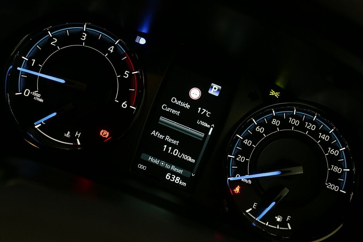 2025 Toyota Hilux Rogue 48V GUN126R 4X4