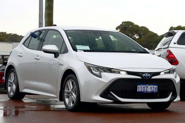 2022 Toyota Corolla Ascent Sport Hybrid ZWE211R