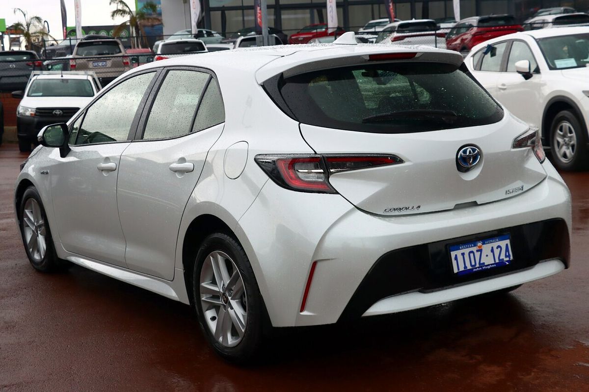 2022 Toyota Corolla Ascent Sport Hybrid ZWE211R