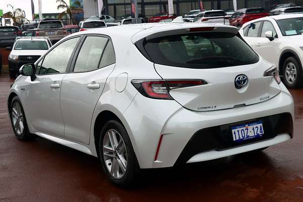 2022 Toyota Corolla Ascent Sport Hybrid ZWE211R