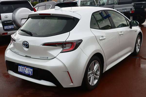 2022 Toyota Corolla Ascent Sport Hybrid ZWE211R