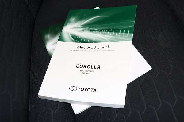 2022 Toyota Corolla Ascent Sport Hybrid ZWE211R