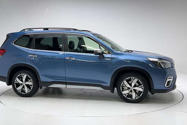 2020 Subaru Forester Hybrid S S5