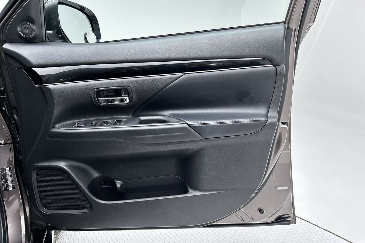 2019 Mitsubishi Outlander LS ZL