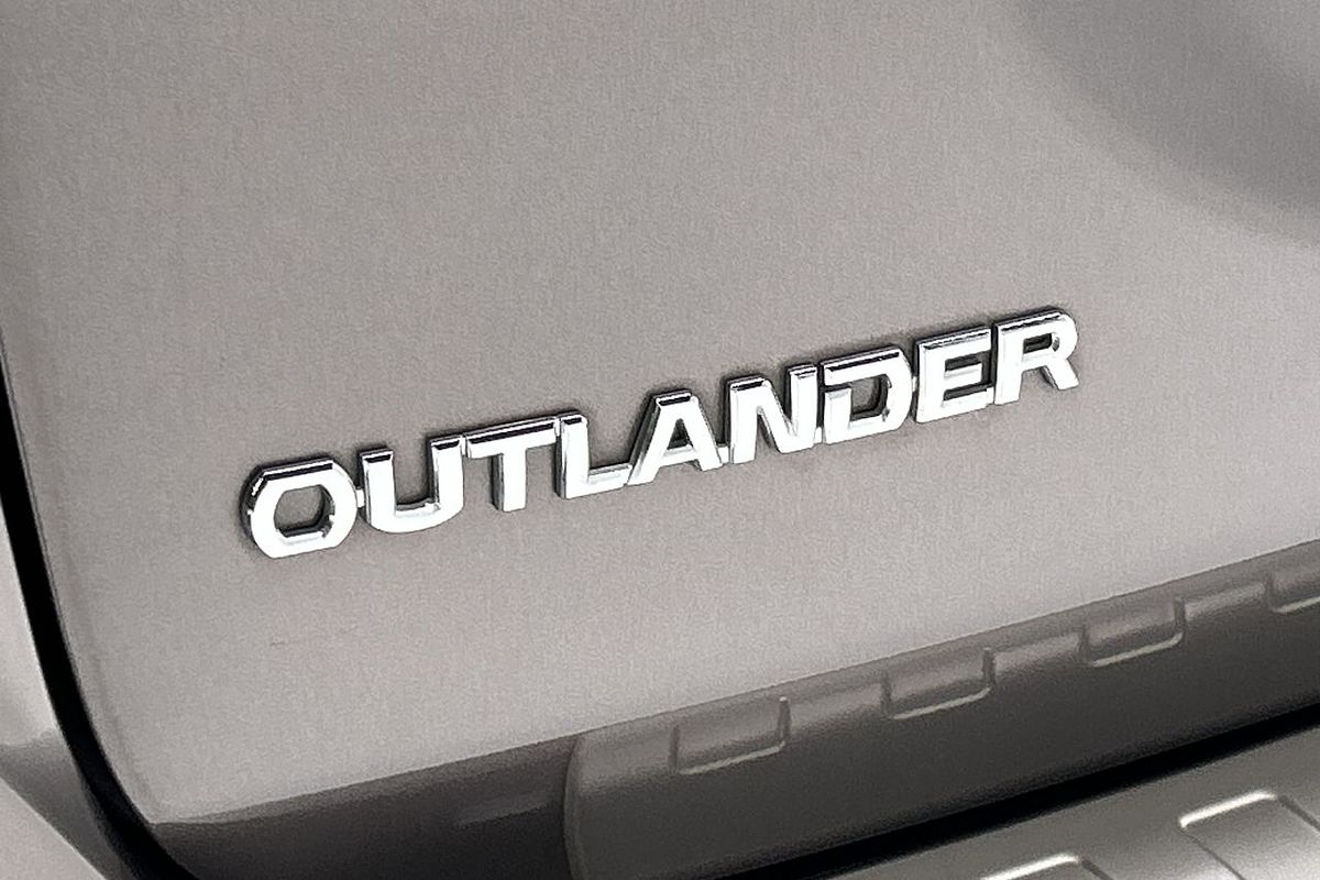 2019 Mitsubishi Outlander LS ZL