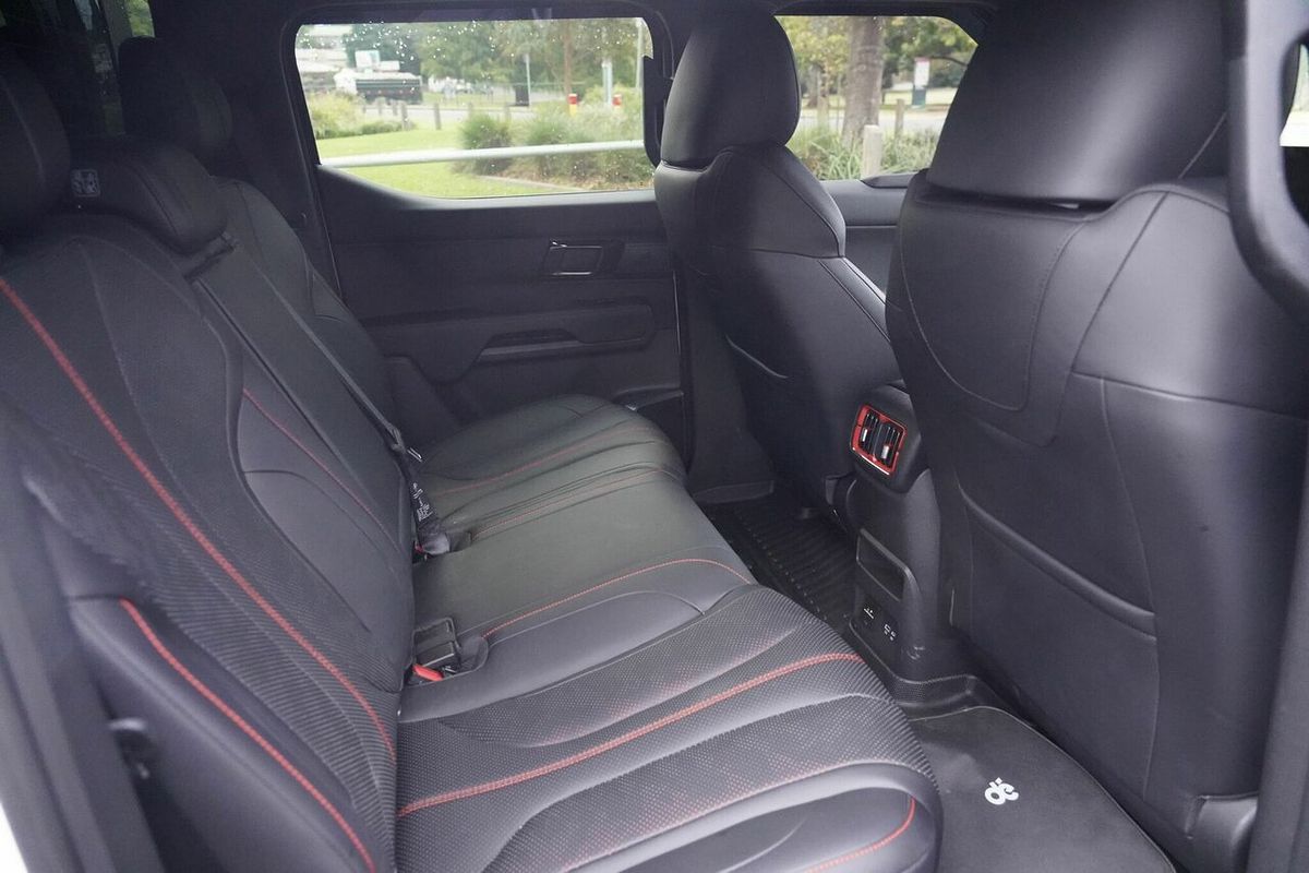 2024 BYD Shark 6 Dual Motor Premium 4X4