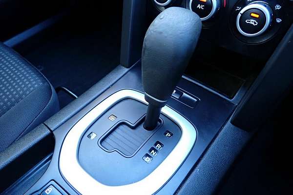 2010 Holden Commodore SV6 VE MY10