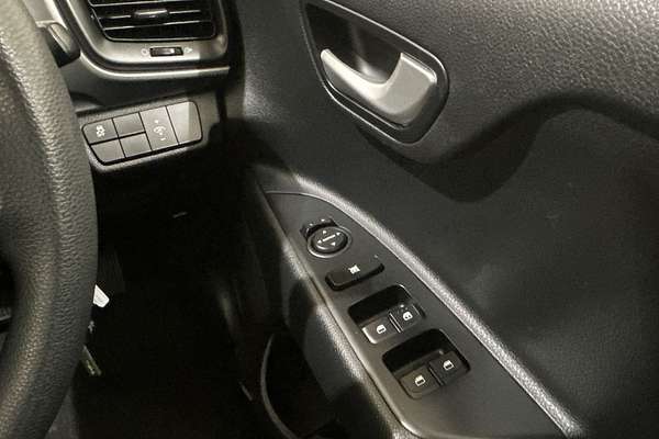 2021 Kia Stonic S YB